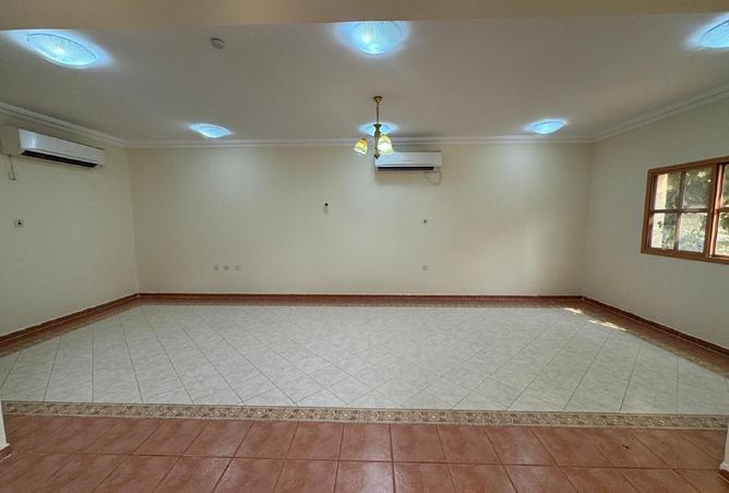 950712 - Property Image 3