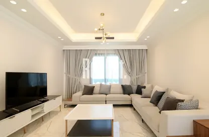 Apartment - 2 Bedrooms - 2 Bathrooms for rent in Giardino Apartments - The Pearl Island - Doha