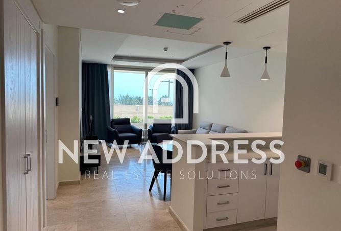 971317 - Property Image 2