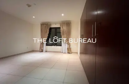 Apartment - 2 Bedrooms - 3 Bathrooms for sale in Tower 4 - Porto Arabia - The Pearl Island - Doha