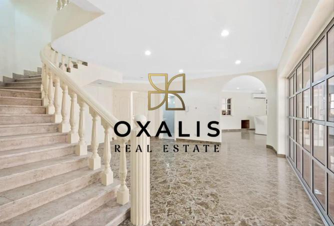 968239 - Property Image 3