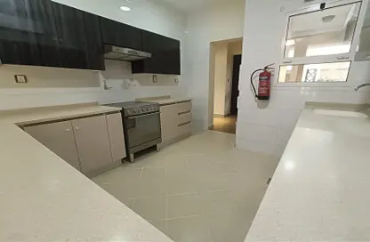 فيلا - 5 غرف نوم - 5 حمامات للايجار في سلاطة - الدوحة فيلا - 5 غرف نوم - 5 حمامات للايجار في سلاطة - الدوحة