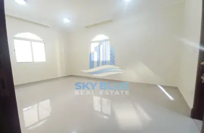 Apartment - 2 Bedrooms - 3 Bathrooms for rent in Najma - Doha