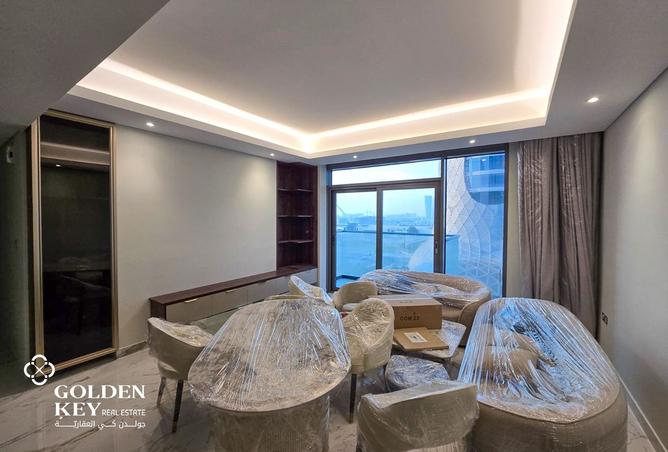 978219 - Property Image 2