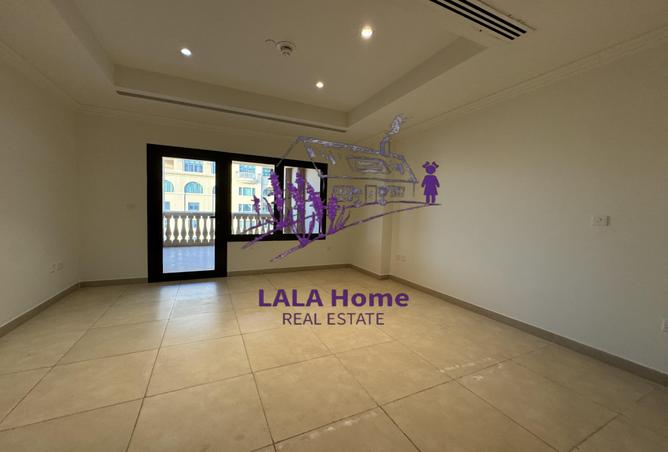 817680 - Property Image 3