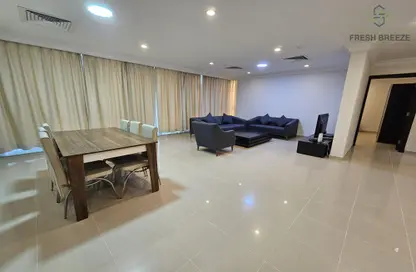 Apartment - 2 Bedrooms - 2 Bathrooms for rent in Corniche Road - Corniche Road - Doha