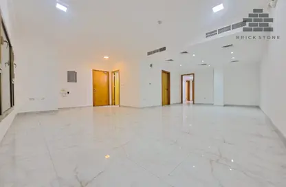 Apartment - 3 Bedrooms - 3 Bathrooms for rent in Somerset Al Mansoura - Al Mansoura - Doha