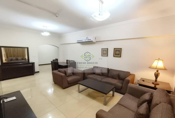 915315 - Property Image 3