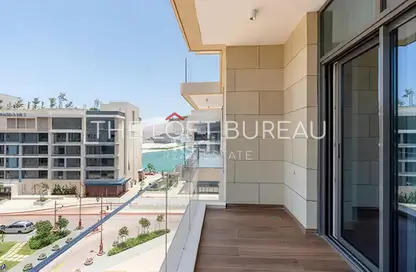 Apartment - 2 Bedrooms - 3 Bathrooms for rent in Crystal Residence - Gewan Island - The Pearl Island - Doha