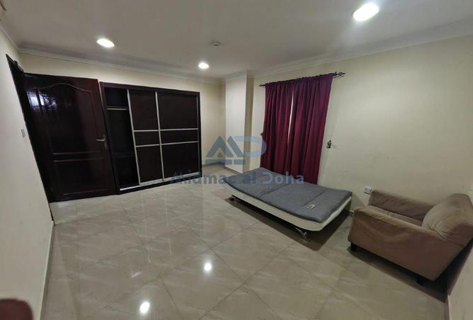 959382 - Property Image 2