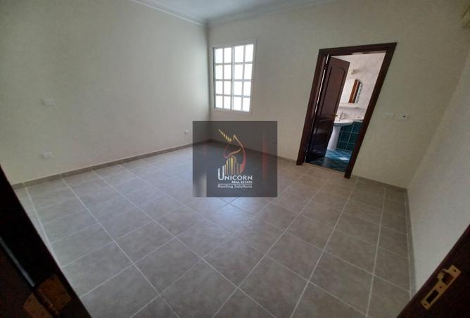 929914 - Property Image 3