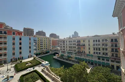 Apartment - 2 Bedrooms - 2 Bathrooms for rent in Nobili - Qanat Quartier - The Pearl Island - Doha
