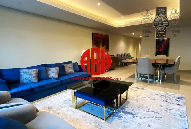 Townhouse - 2 Bedrooms - 3 Bathrooms for rent in Tower 10 - Abraj Quartiers - The Pearl Island - Doha