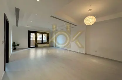 Apartment - 1 Bedroom - 2 Bathrooms for sale in East Porto Drive - Porto Arabia - The Pearl Island - Doha