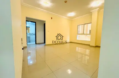 Apartment - 2 Bedrooms - 2 Bathrooms for rent in Thabit Bin Zaid Street - Al Mansoura - Doha