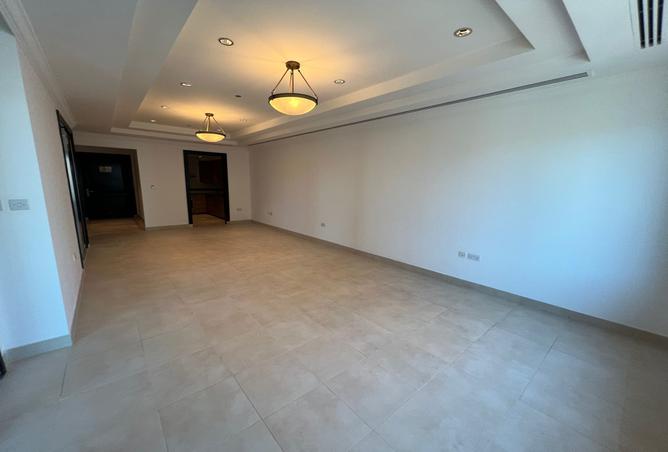936213 - Property Image 3
