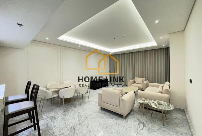 990594 - Property Image 3