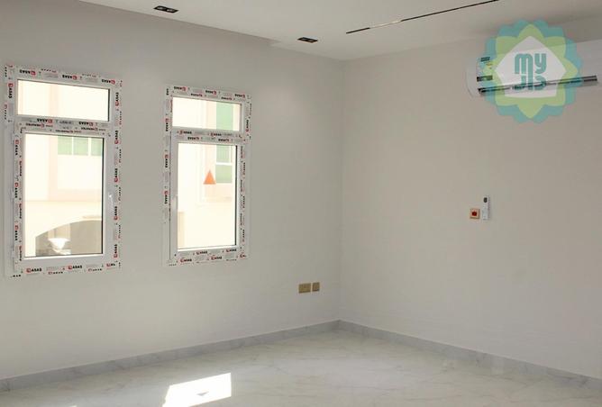 945889 - Property Main Image