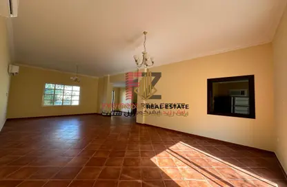مجمع سكني - 3 غرف نوم - 3 حمامات للايجار في شارع المطار القديم - طريق المطار القديم - الدوحة