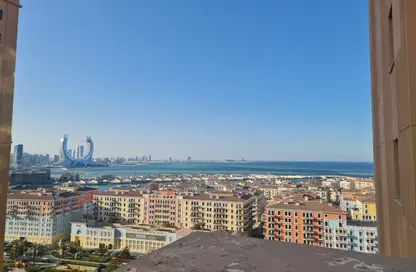 Apartment - 1 Bedroom - 2 Bathrooms for rent in East Porto Drive - Porto Arabia - The Pearl Island - Doha