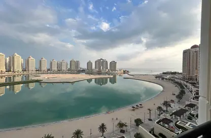 Apartment - Studio - 1 Bathroom for rent in Viva West - Viva Bahriyah - The Pearl Island - Doha