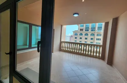 شقة - 2 غرف نوم - 2 حمامات للايجار في 25 تاور - بورتو أرابيا - جزيرة اللؤلؤة - الدوحة