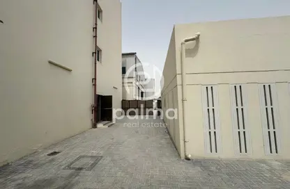 سكن عمال - استوديو - 8 حمامات للايجار في المنطقة الصناعية 5 - المنطقة الصناعية - المنطقة الصناعية - الدوحة