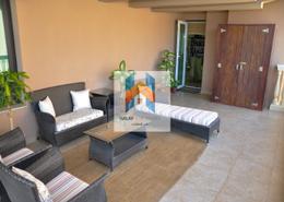 The Pearl 3 rooms and a large hall with a kitchen and 4 bathrooms