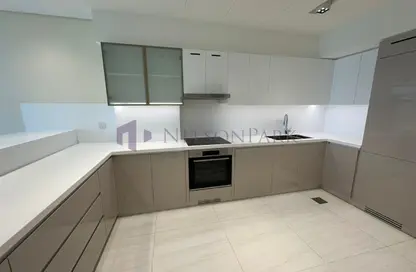 Apartment - 1 Bedroom - 2 Bathrooms for rent in Gewan Island - The Pearl Island - Doha