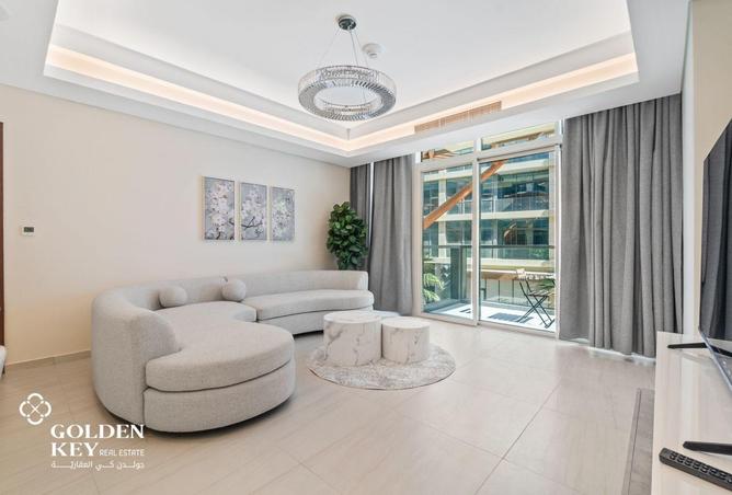 953044 - Property Image 2