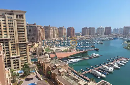 Apartment - 2 Bedrooms - 2 Bathrooms for sale in Tower 21 - Porto Arabia - The Pearl Island - Doha
