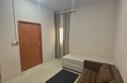 Apartment - Studio - 1 Bathroom for rent in Hazm Al Markhiya - Doha