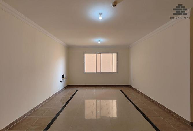 999784 - Property Main Image