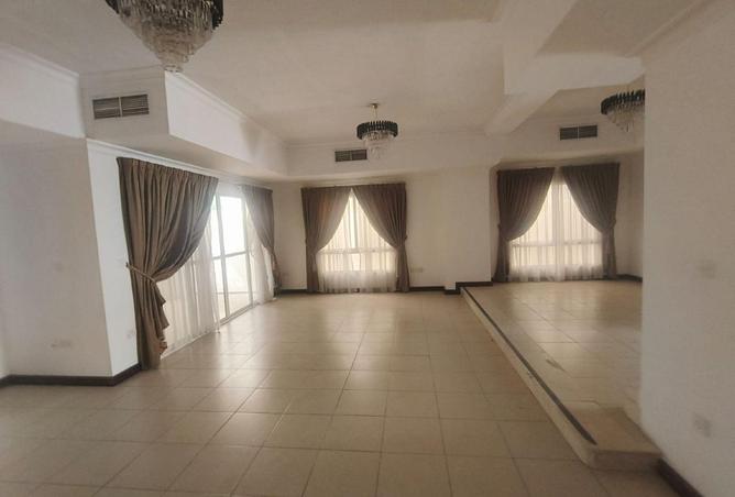 974275 - Property Image 2