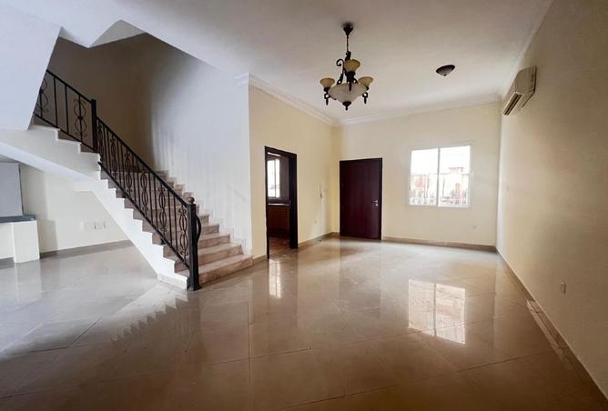 989311 - Property Main Image