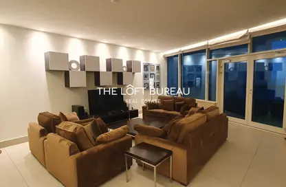 Apartment - 3 Bedrooms - 4 Bathrooms for rent in West Bay Tower - West Bay - West Bay - Doha