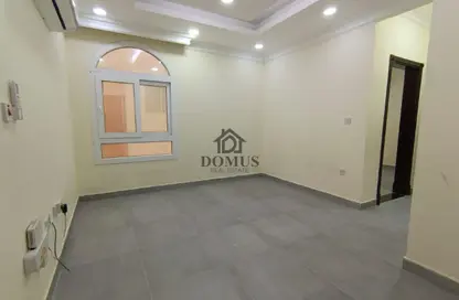 Apartment - 2 Bedrooms - 2 Bathrooms for rent in Tadmur Street - Old Airport Road - Doha