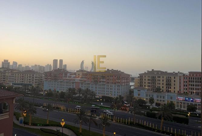 983414 - Property Image 2