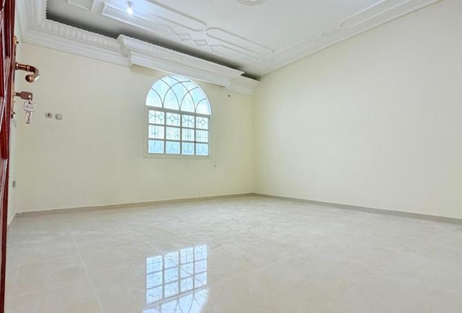 976875 - Property Image 2