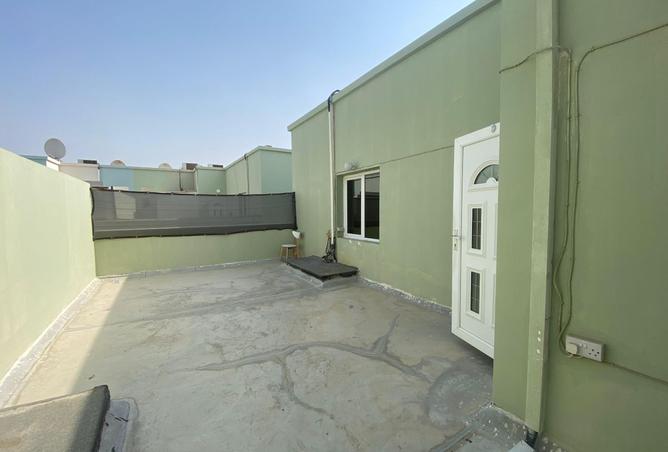 967049 - Property Image 3