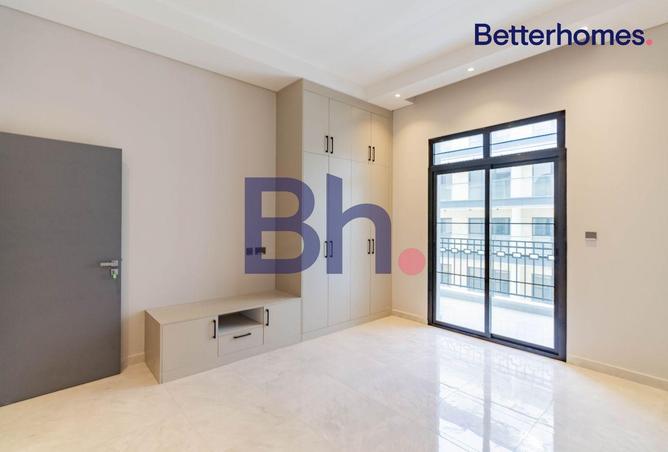 922678 - Property Image 2