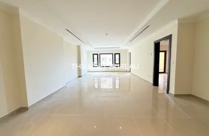 Apartment - 1 Bedroom - 2 Bathrooms for rent in West Porto Drive - Porto Arabia - The Pearl Island - Doha