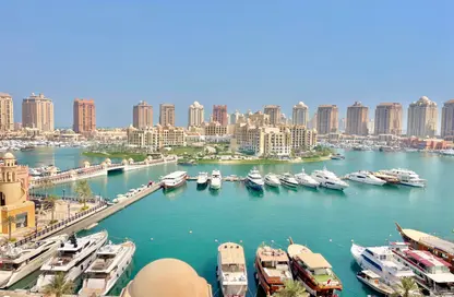 Apartment - 2 Bedrooms - 2 Bathrooms for rent in West Porto Drive - Porto Arabia - The Pearl Island - Doha