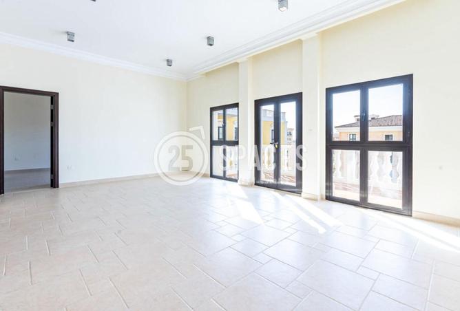 956333 - Property Main Image