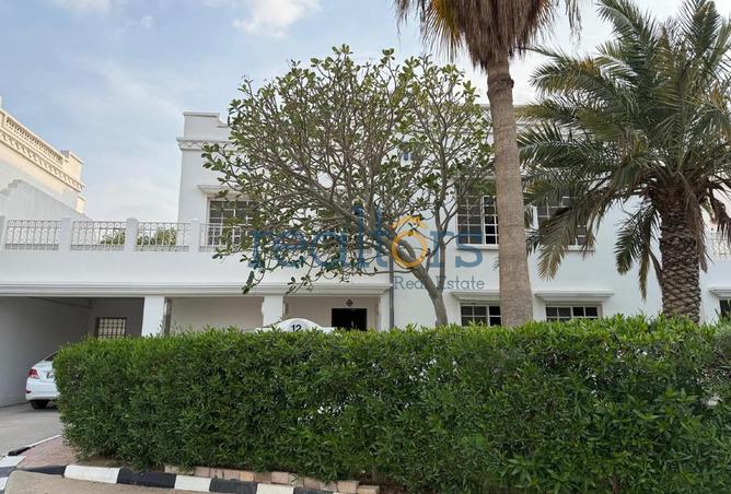 999999 - Property Image 2