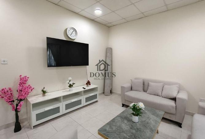 987372 - Property Main Image