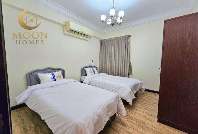 984661 - Property Image 3