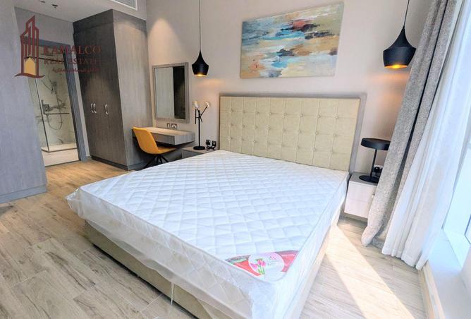 955408 - Property Image 2