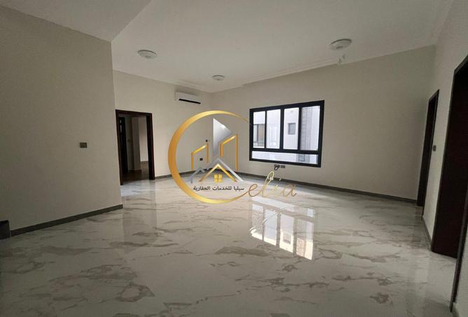 978090 - Property Image 3