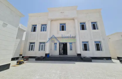 Villa - 7 Bedrooms - 7+ Bathrooms for sale in Al Wukair - Al Wukair - Al Wakra